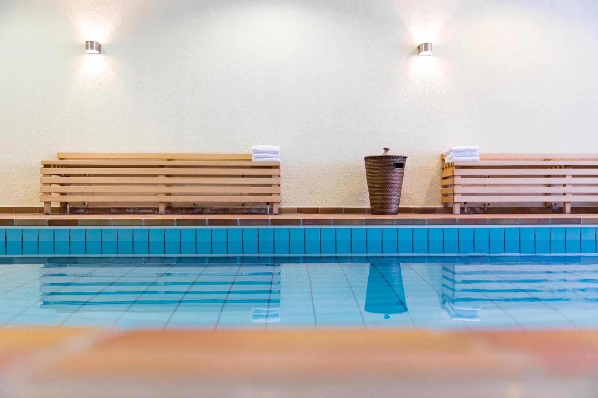 Wald & Golfhotel Lottental Бохум Экстерьер фото