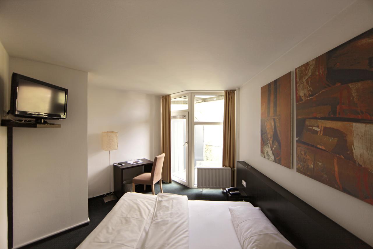 Wald & Golfhotel Lottental Бохум Экстерьер фото
