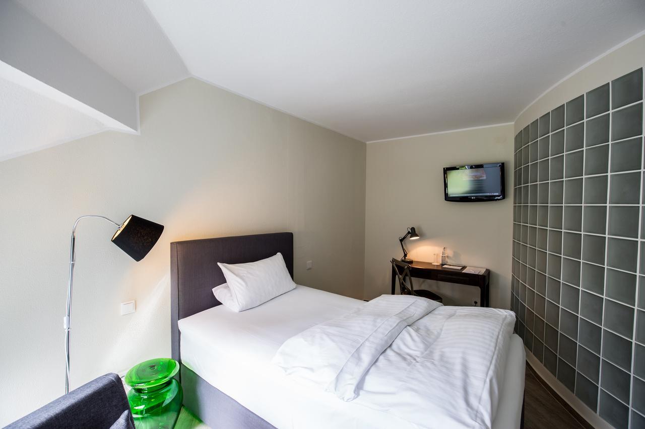 Wald & Golfhotel Lottental Бохум Экстерьер фото
